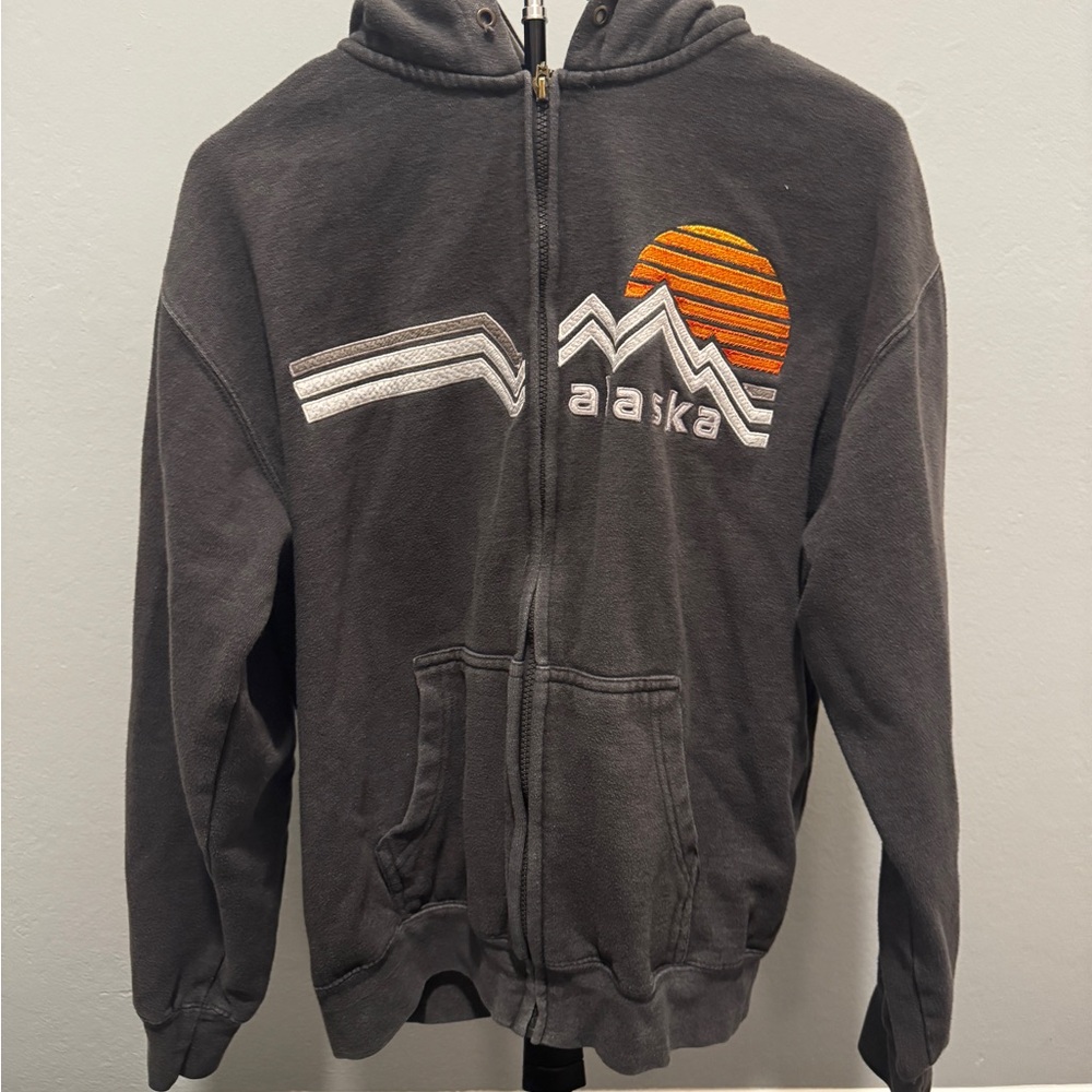 Gray Alaska Hoodie with Mountain Design